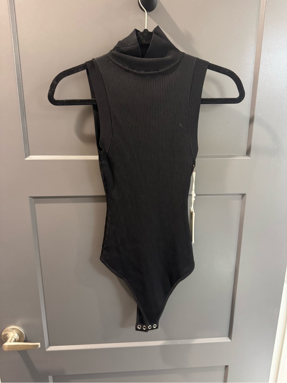 Good American Black Ribbed Sleeveless Turtleneck Bodysuit